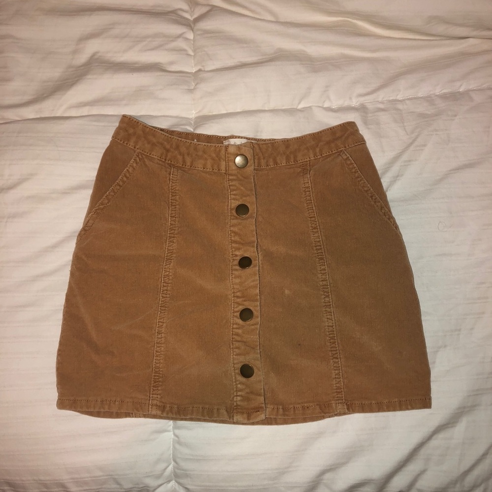 Corduroy skirt